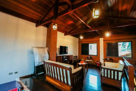 Casa para alugar com 250m², 3 quartos e 2 vagas Casa para alugar com 250m², 3 quartos e 2 vagasSalão de Festas