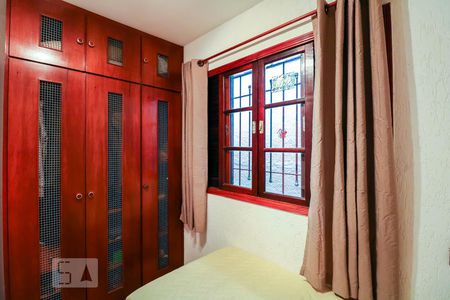 Casa para alugar com 250m², 3 quartos e 2 vagas Casa para alugar com 250m², 3 quartos e 2 vagasQuarto 2