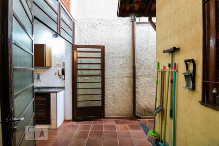 Casa para alugar com 250m², 3 quartos e 2 vagas