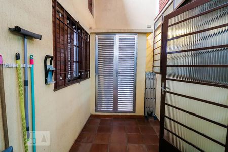 Casa para alugar com 250m², 3 quartos e 2 vagas