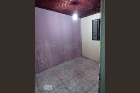 Quarto de kitnet/studio para alugar com 1 quarto, 35m² em Samambaia Sul (samambaia), Brasília