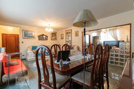 Apartamento à venda com 215m², 3 quartos e 1 vagaSala