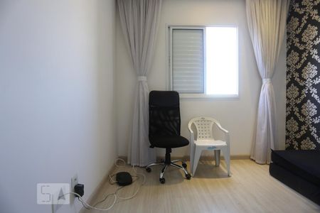 Quarto 1 de apartamento para alugar com 2 quartos, 57m² em Umuarama, Osasco