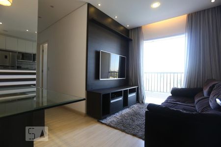 Sala de apartamento para alugar com 2 quartos, 57m² em Umuarama, Osasco