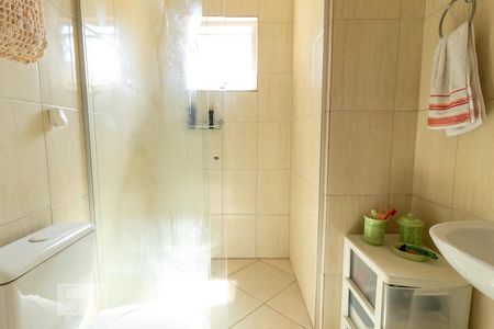 Casa à venda com 130m², 3 quartos e 2 vagasBanheiro