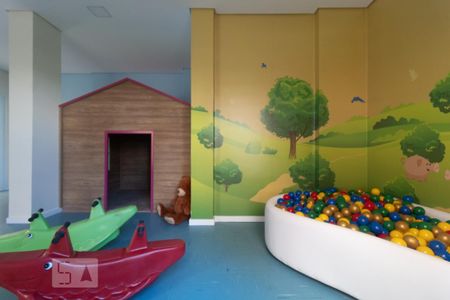 Apartamento para alugar com 54m², 2 quartos e 1 vaga Apartamento para alugar com 54m², 2 quartos e 1 vagaÁrea comum – Brinquedoteca