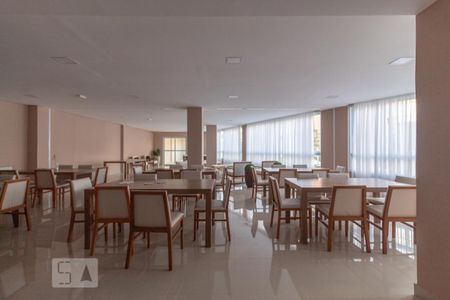 Apartamento para alugar com 54m², 2 quartos e 1 vaga Apartamento para alugar com 54m², 2 quartos e 1 vagaÁrea comum - Salão de festas
