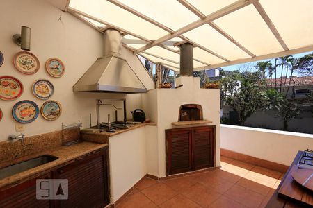 Casa à venda com 800m², 5 quartos e 3 vagasVaranda Gourmet