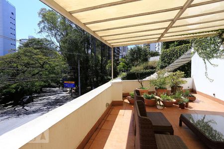 Casa à venda com 800m², 5 quartos e 3 vagasVista da Varanda Gourmet