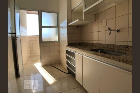 Apartamento à venda com 64m², 2 quartos e 2 vagas Apartamento à venda com 64m², 2 quartos e 2 vagasCozinha