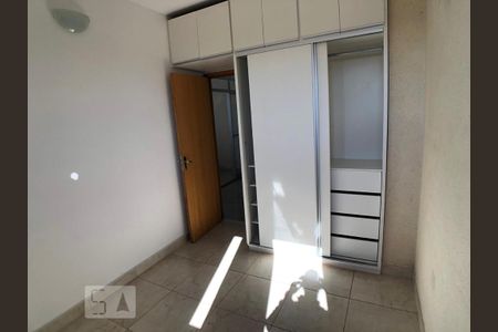 Suíte de apartamento à venda com 2 quartos, 64m² em Estoril, Belo Horizonte