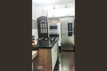 Casa à venda com 450m², 6 quartos e 2 vagasCozinha