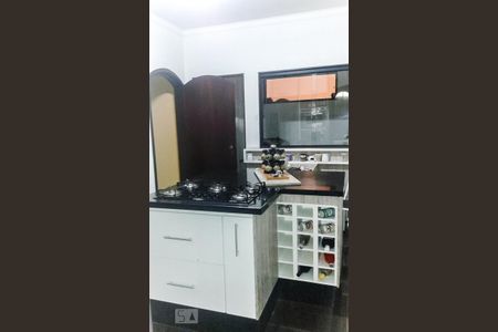 Casa à venda com 450m², 6 quartos e 2 vagasCozinha