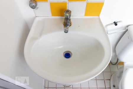 Pia de apartamento para alugar com 1 quarto, 32m² em Vila Buarque, São Paulo