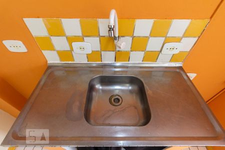 Pia de apartamento para alugar com 1 quarto, 32m² em Vila Buarque, São Paulo