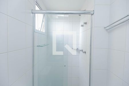 Banheiro de apartamento à venda com 1 quarto, 29m² em Jardim Independência (são Paulo), São Paulo