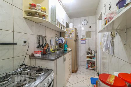 Apartamento à venda com 48m², 2 quartos e 1 vaga Apartamento à venda com 48m², 2 quartos e 1 vagaCozinha
