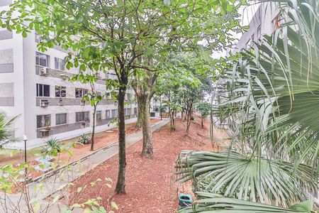 Apartamento à venda com 48m², 2 quartos e 1 vaga Apartamento à venda com 48m², 2 quartos e 1 vagaVista do Quarto 2