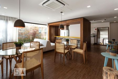 Studio para alugar com 32m², 1 quarto e 1 vaga Studio para alugar com 32m², 1 quarto e 1 vagaÁrea comum - Salão de festas