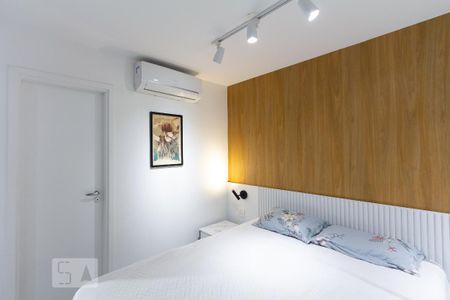 Studio para alugar com 32m², 1 quarto e 1 vaga Studio para alugar com 32m², 1 quarto e 1 vagaSuíte