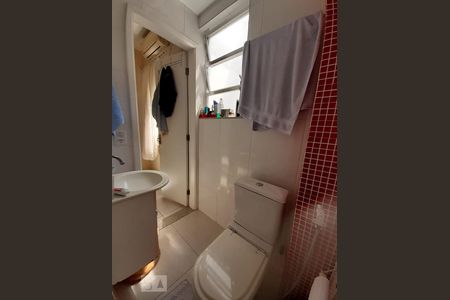 Apartamento à venda com 80m², 2 quartos e 1 vagaBanheiro da Suíte 2