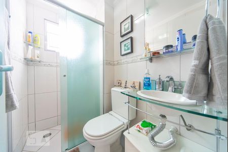 Banheiro  de apartamento para alugar com 2 quartos, 57m² em Vila Valparaíso, Santo André