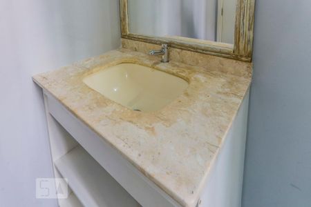 Studio para alugar com 20m², 1 quarto e sem vaga Studio para alugar com 20m², 1 quarto e sem vagaBanheiro
