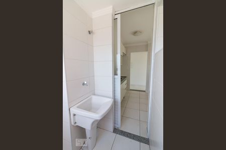 Apartamento à venda com 73m², 3 quartos e 1 vagaÁrea de serviço