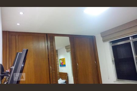 Apartamento à venda com 180m², 4 quartos e 2 vagasQuarto 2