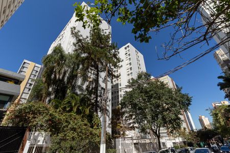 Apartamento à venda com 113m², 3 quartos e 2 vagas Apartamento à venda com 113m², 3 quartos e 2 vagasFachada