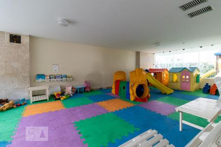 Apartamento à venda com 113m², 3 quartos e 2 vagas Apartamento à venda com 113m², 3 quartos e 2 vagasBrinquedoteca