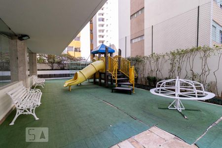 Apartamento à venda com 113m², 3 quartos e 2 vagas Apartamento à venda com 113m², 3 quartos e 2 vagasPlayground