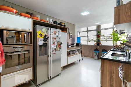 Apartamento à venda com 113m², 3 quartos e 2 vagas Apartamento à venda com 113m², 3 quartos e 2 vagasCozinha
