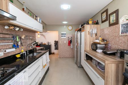 Apartamento à venda com 113m², 3 quartos e 2 vagas Apartamento à venda com 113m², 3 quartos e 2 vagasCozinha