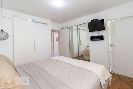 Apartamento à venda com 113m², 3 quartos e 2 vagas Apartamento à venda com 113m², 3 quartos e 2 vagasSuíte