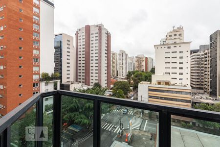 Varanda de apartamento à venda com 1 quarto, 43m² em Itaim Bibi, São Paulo