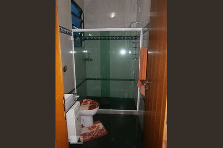 Banheiro 1 de casa para alugar com 2 quartos, 360m² em Quintino Bocaiúva, Rio de Janeiro