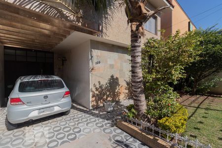 Casa à venda com 300m², 4 quartos e 3 vagasGaragem