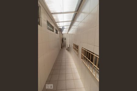 Casa à venda com 300m², 4 quartos e 3 vagasCorredor externo