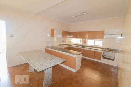 Casa à venda com 300m², 4 quartos e 3 vagasCozinha