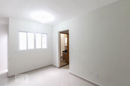 Sala  de apartamento para alugar com 2 quartos, 38m² em Vila Carrão, São Paulo