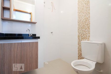 Banheiro  de apartamento para alugar com 2 quartos, 39m² em Vila Carrão, São Paulo