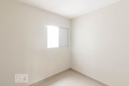 Quarto 2 de apartamento para alugar com 2 quartos, 39m² em Vila Carrão, São Paulo