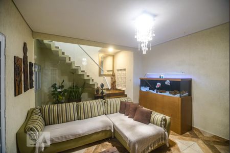 Sala de casa para alugar com 2 quartos, 120m² em Penha de França, São Paulo