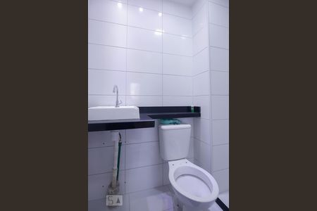 Banheiro de apartamento à venda com 2 quartos, 42m² em Bom Retiro, São Paulo