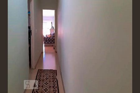 Casa à venda com 250m², 3 quartos e 5 vagasCorredor