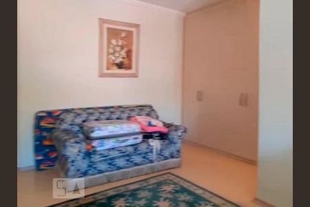 Casa à venda com 250m², 3 quartos e 5 vagasSuíte 3