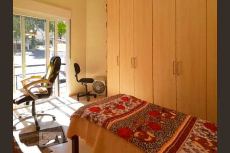 Casa à venda com 250m², 3 quartos e 5 vagasSuite 1