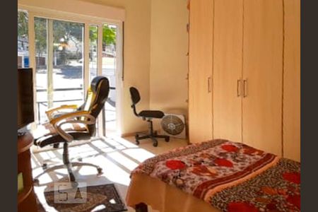 Casa à venda com 250m², 3 quartos e 5 vagasSuite 1