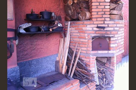 Casa para alugar com 350m², 4 quartos e 2 vagasÁrea de Churrasco